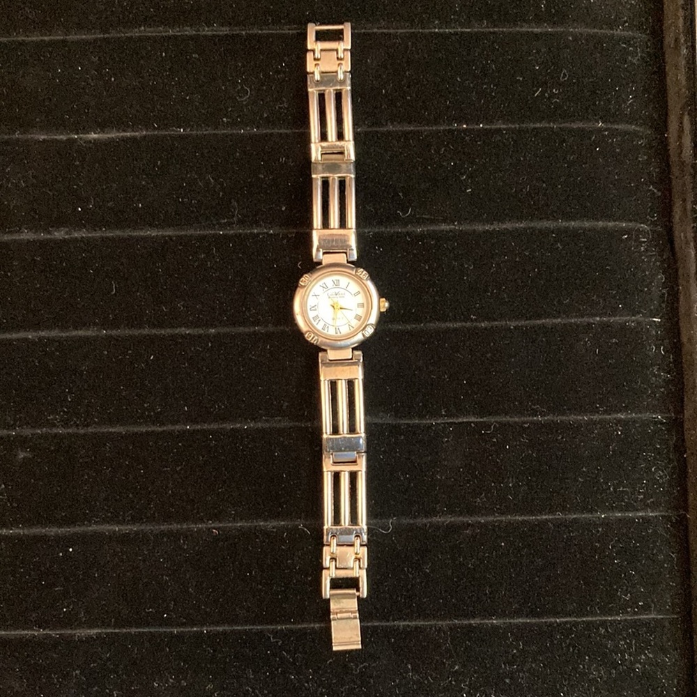 Giovani woman’s silver toned watch
